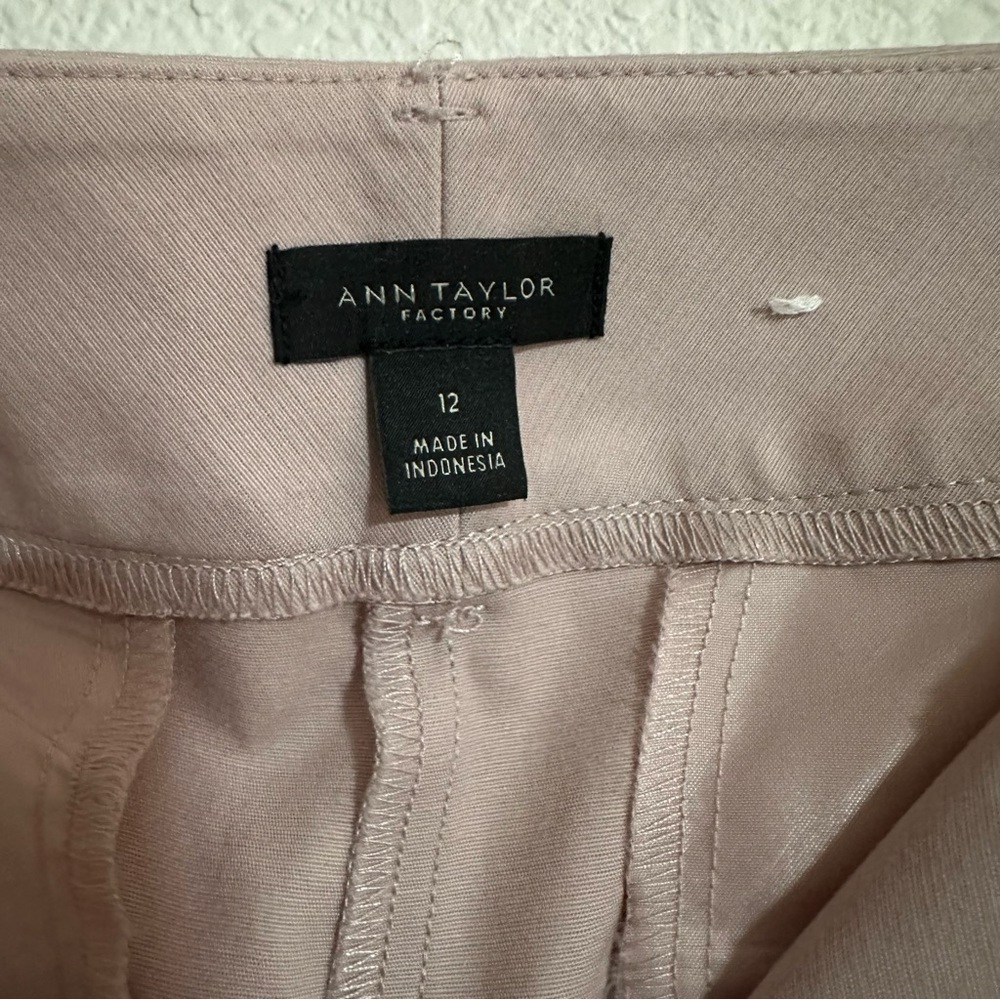 Ann Taylor Light Pink Chinos Size 12 Business Office Career - Picture 2 of 4